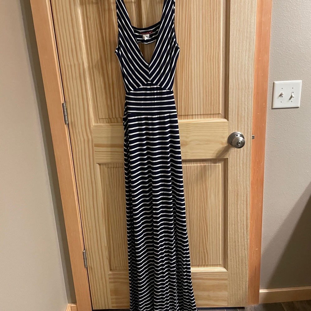 Open Back Maxi Dress